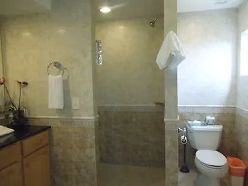 El Cantil Condominiums Resort 코수멜 3*,