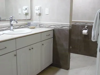 El Cantil Condominiums Resort 코수멜 3*,